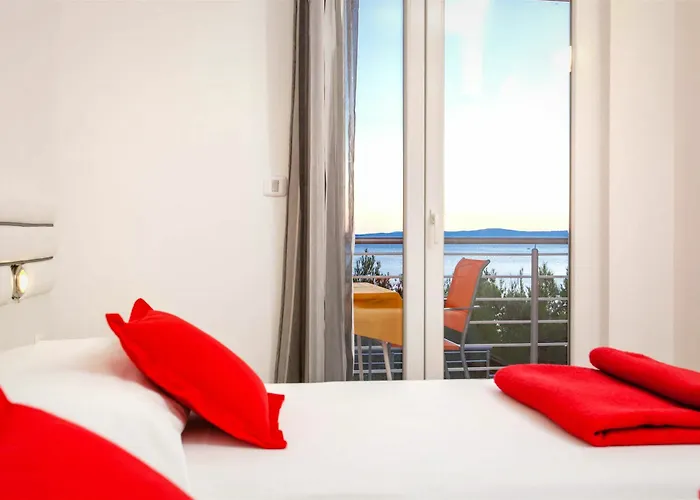 Ark Beach Hotel Hotell