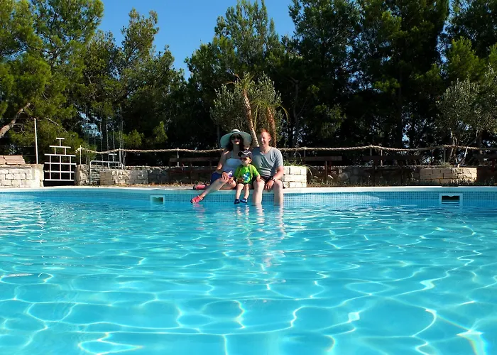 Hotell Ark Beach Hotel 4*