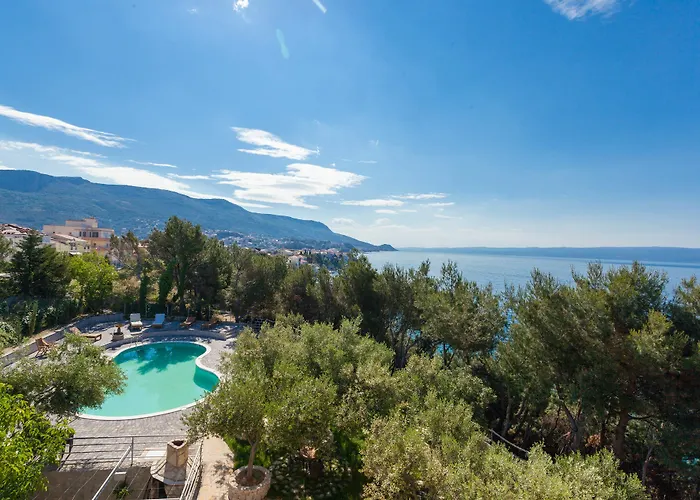 Hotell Ark Beach Hotel 4*