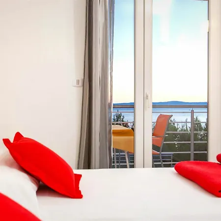 Ark Beach Hotel Hotel